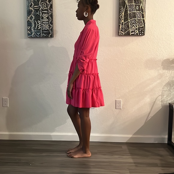 Hot Pink Ruffled Bottom Small New - Picture 2 of 3